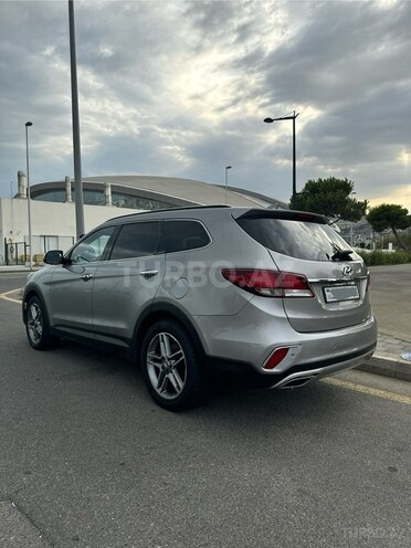 Hyundai  2016, 190,000 km - 2.2 л - Bakı