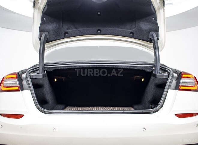 Maserati Quattroporte 2014, 54,000 km - 3.8 л - Bakı