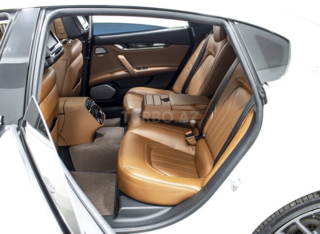 Maserati Quattroporte 2014, 54,000 km - 3.8 л - Bakı