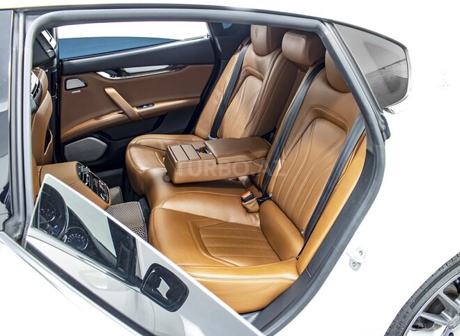 Maserati Quattroporte 2014, 54,000 km - 3.8 л - Bakı