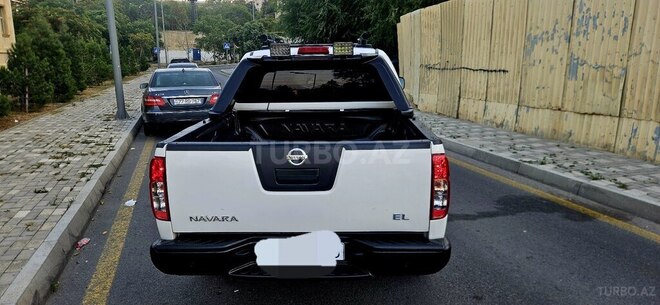 Nissan Navara 2014, 210,000 km - 2.5 l - Bakı