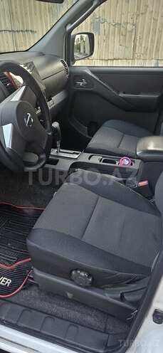 Nissan Navara 2014, 210,000 km - 2.5 l - Bakı