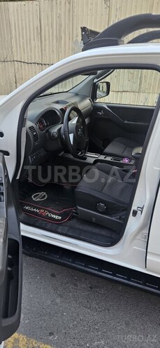 Nissan Navara 2014, 210,000 km - 2.5 l - Bakı