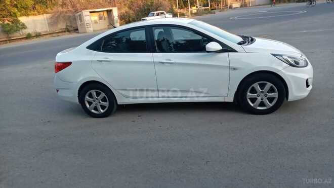 Hyundai Accent 2012, 347,550 km - 1.6 л - Bakı