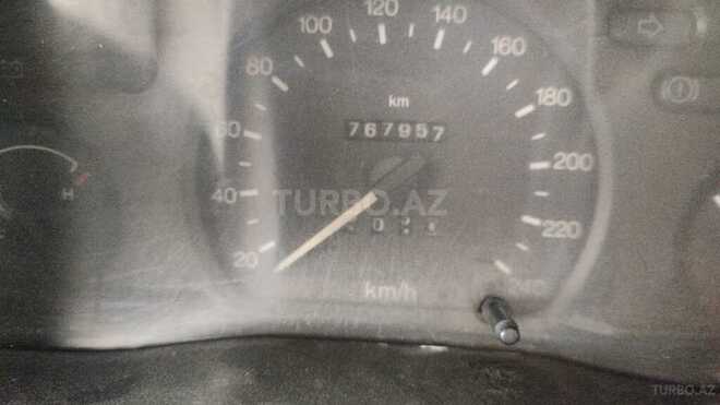 Ford Transit 2002, 767,000 km - 2.4 l - Bakı