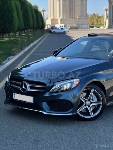Mercedes C 300 4MATIC 2015, 130,000 km - 2.0 l - Gəncə