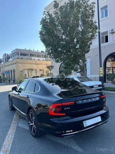 Volvo S90 2023, 28,000 km - 2.0 л - Bakı