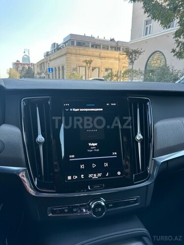 Volvo S90 2023, 28,000 km - 2.0 л - Bakı