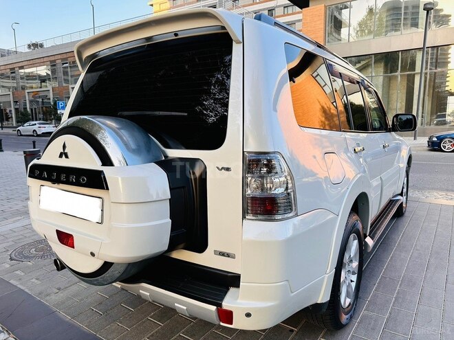 Mitsubishi Pajero 2011, 168,211 km - 3.5 l - Bakı