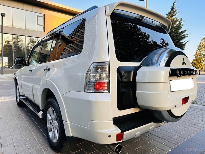 Mitsubishi Pajero 2011, 168,211 km - 3.5 l - Bakı