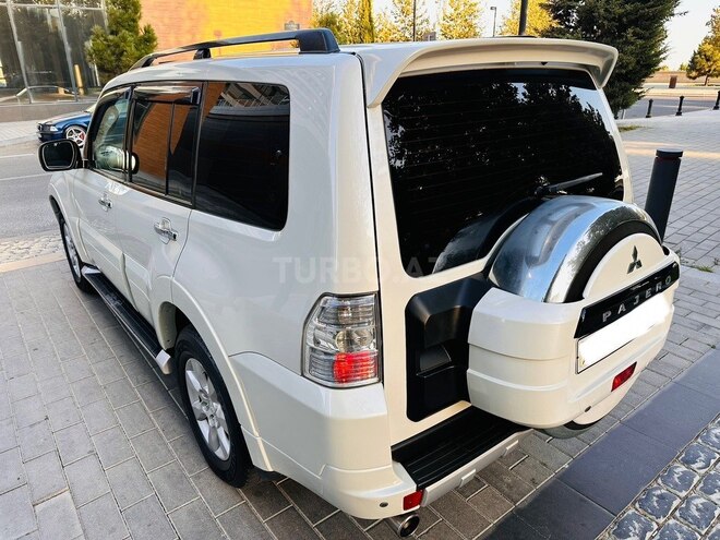 Mitsubishi Pajero 2011, 168,211 km - 3.5 l - Bakı