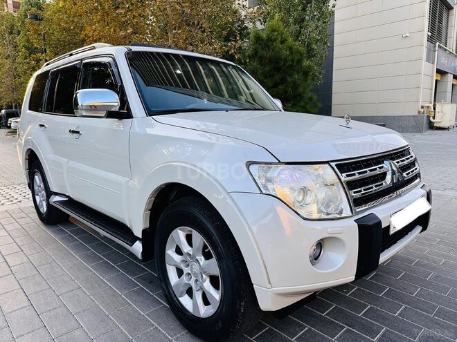Mitsubishi Pajero 2011, 168,211 km - 3.5 l - Bakı