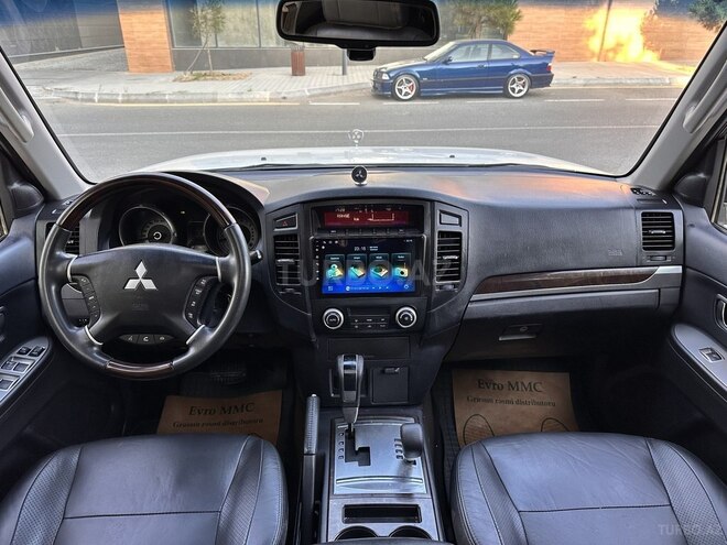 Mitsubishi Pajero 2011, 168,211 km - 3.5 l - Bakı