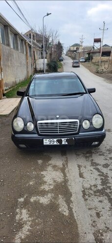 Mercedes E 220 d 1999, 350,000 km - 2.2 l - Bakı