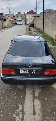 Mercedes E 220 d 1999, 350,000 km - 2.2 l - Bakı