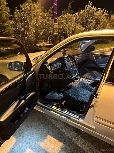 Mercedes E 240 1999, 350,000 km - 2.4 л - Sumqayıt