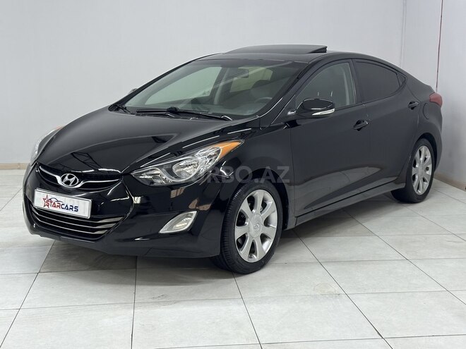 Hyundai Elantra-15