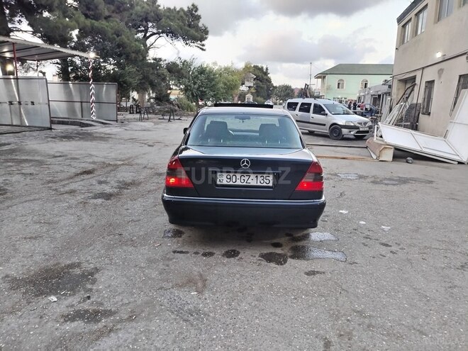 Mercedes C 180 1995, 389,000 km - 1.8 л - Bakı