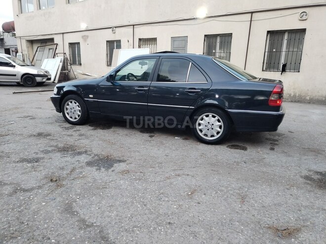 Mercedes C 180 1995, 389,000 km - 1.8 л - Bakı