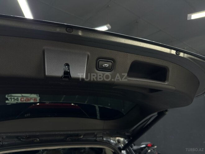 Hyundai Santa Fe-15