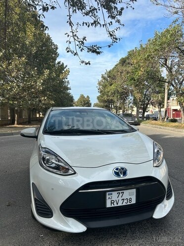 Toyota Aqua 2019, 128,500 km - 1.5 l - Bakı
