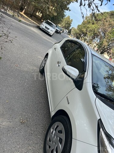 Toyota Aqua 2019, 128,500 km - 1.5 l - Bakı