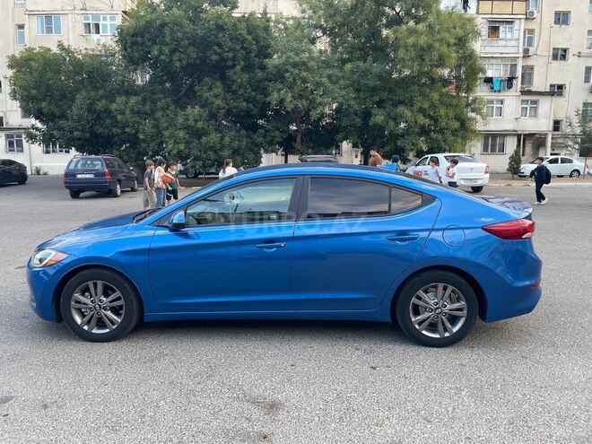 Hyundai Elantra 2016, 51,499 km - 2.0 л - Bakı