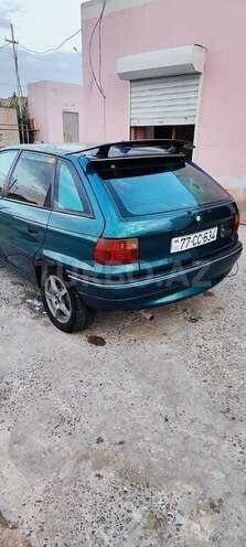 Opel Astra 1994, 400,000 km - 1.6 l - Hacıqabul