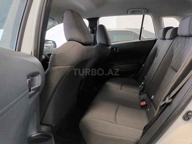 Toyota Corolla Cross-10
