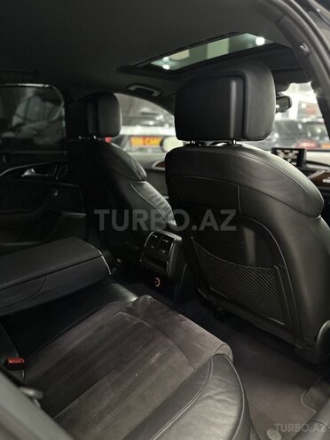 Audi A6-16