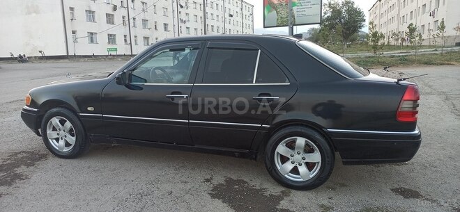 Mercedes C 200 1994, 674,932 km - 2.0 l - Bakı