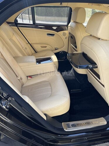 Bentley Mulsanne-19