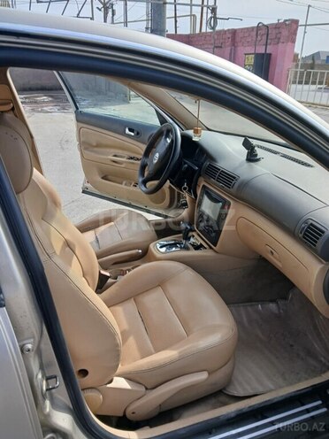 Volkswagen Passat 2004, 359,000 km - 1.8 l - Bakı