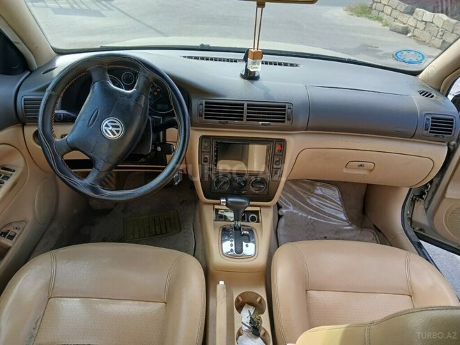 Volkswagen Passat 2004, 359,000 km - 1.8 l - Bakı