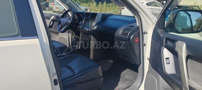 Toyota Land Cruiser Prado 2012, 175,562 km - 2.7 л - Bakı