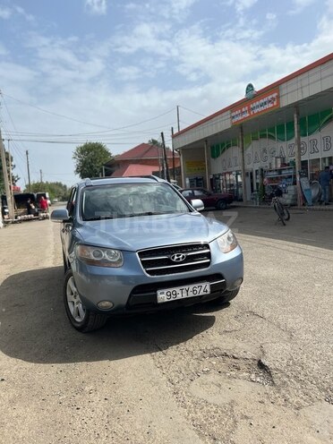 Hyundai Santa Fe 2008, 216,500 km - 2.0 l - Astara