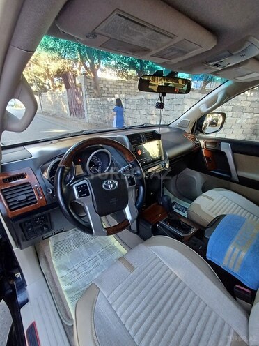 Toyota Land Cruiser Prado 2011, 190,000 km - 2.7 л - Bakı