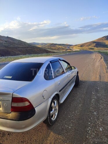Opel Vectra 1998, 414,000 km - 2.0 l - Bakı