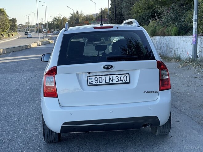 Kia Carens 2011, 235,507 km - 2.0 л - Bakı