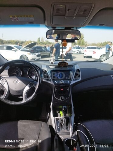 Hyundai Avante 2015, 185,000 km - 1.6 l - Ağcabədi