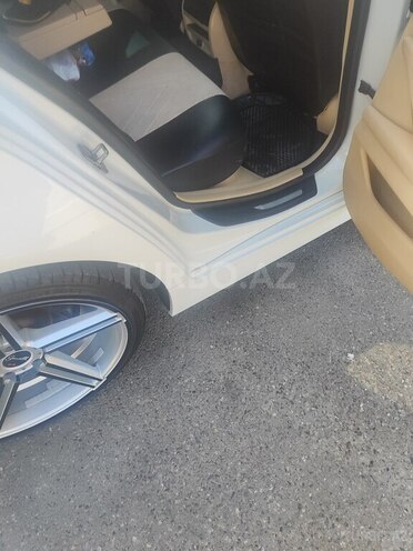 BMW 528 2011, 295,106 km - 2.0 л - Bakı