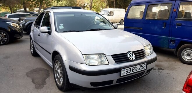 Volkswagen Bora 2000, 185,000 km - 1.6 l - Bakı