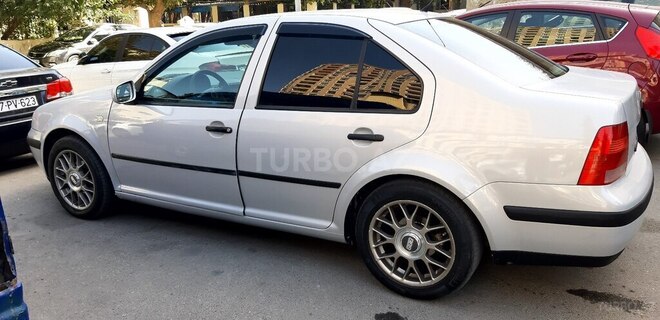 Volkswagen Bora 2000, 185,000 km - 1.6 l - Bakı