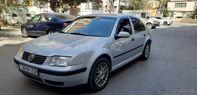 Volkswagen Bora 2000, 185,000 km - 1.6 l - Bakı