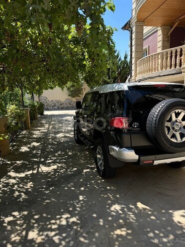 Toyota FJ Cruiser 2021, 5,800 km - 4.0 l - Bakı