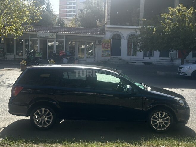 Opel Astra 2010, 216,124 km - 1.4 l - Bakı