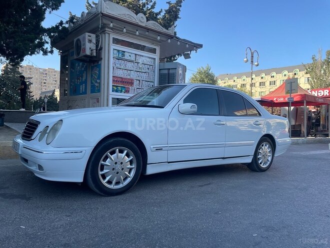 Mercedes E 220 d 2000, 480,000 km - 2.2 l - Bakı