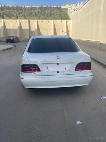Mercedes E 220 d 2000, 480,000 km - 2.2 l - Bakı