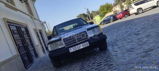 Mercedes E 200 1993, 305,000 km - 2.0 l - Bakı