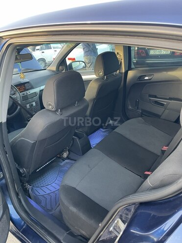 Opel Astra 2004, 245,000 km - 1.4 l - Bakı